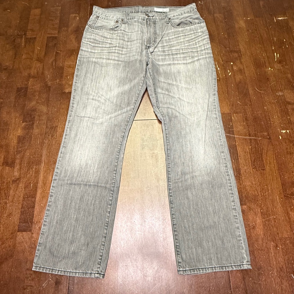 Cremieux Premium Denim Straight Jeans Mens 34x30 Grey Faded Cotton Wash